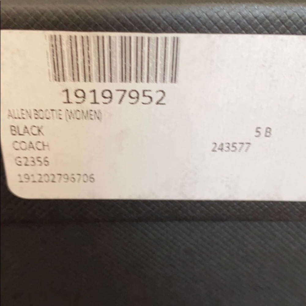 Coach Black Allen Ankle Leather Size 5 Boots With Silver Signature C Chain NIB - Picture 12 of 12